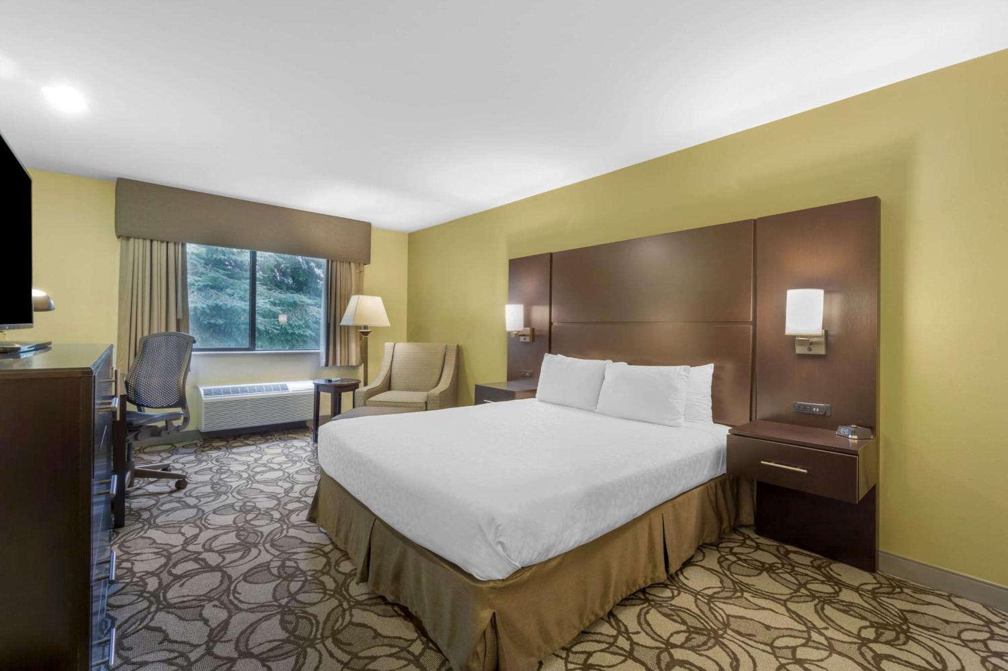 Best Western Plus Plaza By The Green Kent Exterior photo